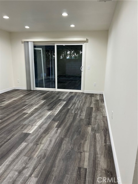 Front Image Thumbnail for CROC25265645