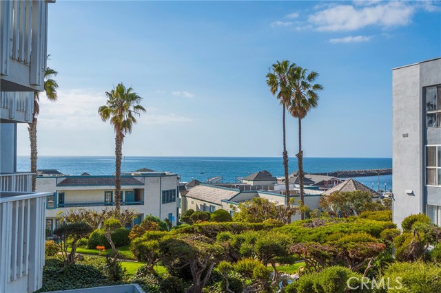 Detail Gallery Image 17 of 35 For 620 the Village #210,  Redondo Beach,  CA 90277 - 1 Beds | 1 Baths