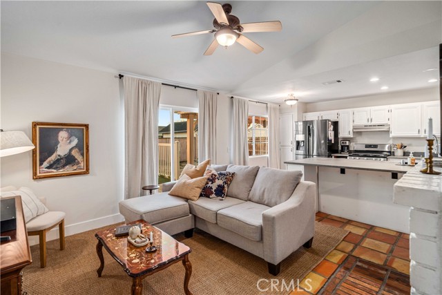 Detail Gallery Image 14 of 45 For 3340 Brabham Ave, Rosamond,  CA 93560 - 4 Beds | 3 Baths