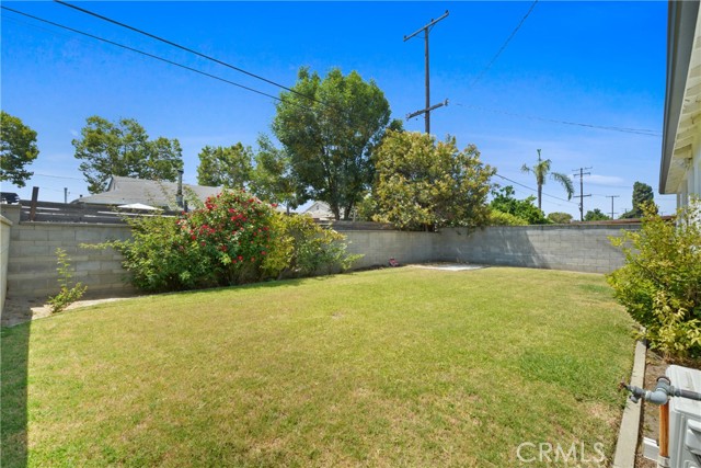 7518 Kengard Avenue, Whittier CA: https://media.crmls.org/medias/dbd312ac-a921-4882-9761-174bfb6f680f.jpg