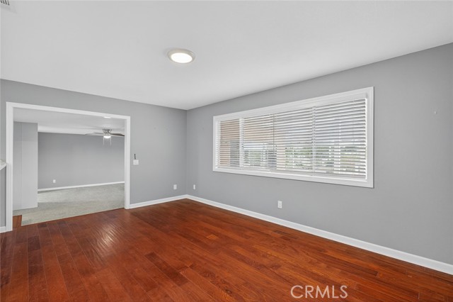 Detail Gallery Image 13 of 56 For 4060 Alto, Oceanside,  CA 92056 - 4 Beds | 2 Baths