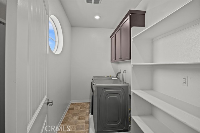 7543 Shorthorn Street, Chino CA: https://media.crmls.org/medias/dbd4922f-3fba-4f8f-9163-a78115801478.jpg