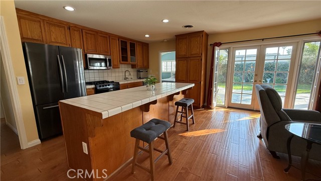 Detail Gallery Image 2 of 23 For 8422 Munster, Huntington Beach,  CA 92646 - 3 Beds | 2 Baths