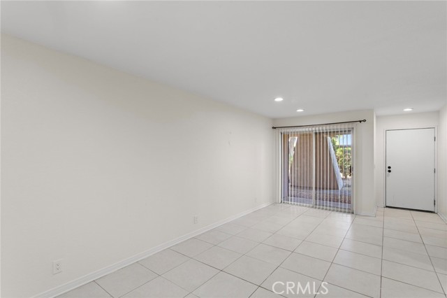 Detail Gallery Image 8 of 22 For 575 N Villa Ct #111,  Palm Springs,  CA 92262 - 1 Beds | 1 Baths