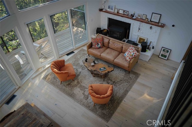 1554 Coyote Court, Big Bear City CA: https://media.crmls.org/medias/dbd578f2-df09-4bf4-b44b-7fab04f3d68c.jpg
