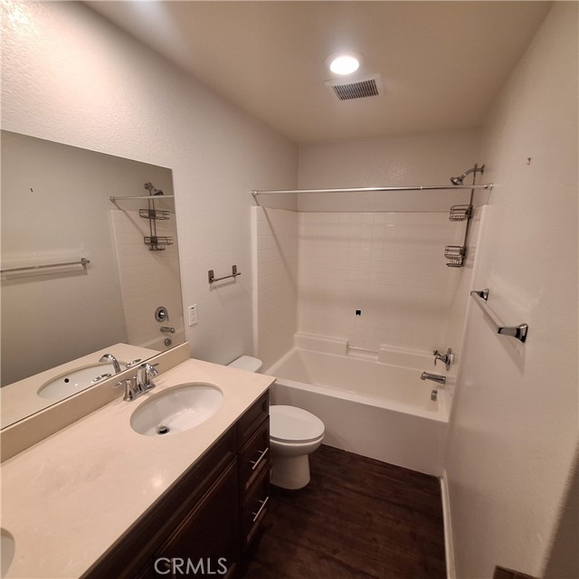 825 Parisa Place, Upland CA: https://media.crmls.org/medias/dbd5a111-2ad7-43bc-bead-00fca5341f48.jpg