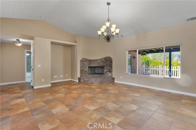 14572 Sultana Street, Hesperia CA: https://media.crmls.org/medias/dbd5e0ee-fd63-4335-9dc7-8b915f660117.jpg