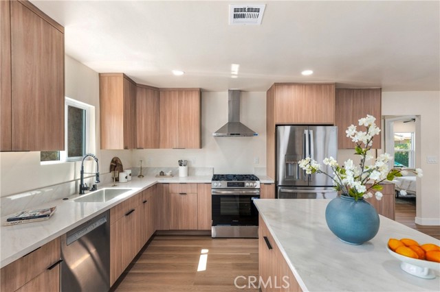 1724 West 43rd Street photo 17