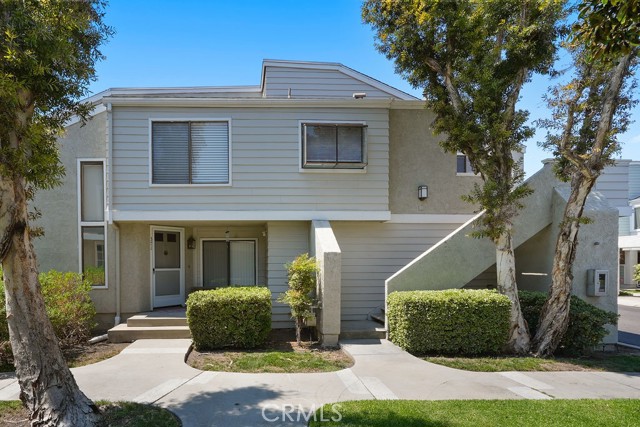 Detail Gallery Image 3 of 24 For 369 Deerfield #35,  Irvine,  CA 92606 - 2 Beds | 1 Baths