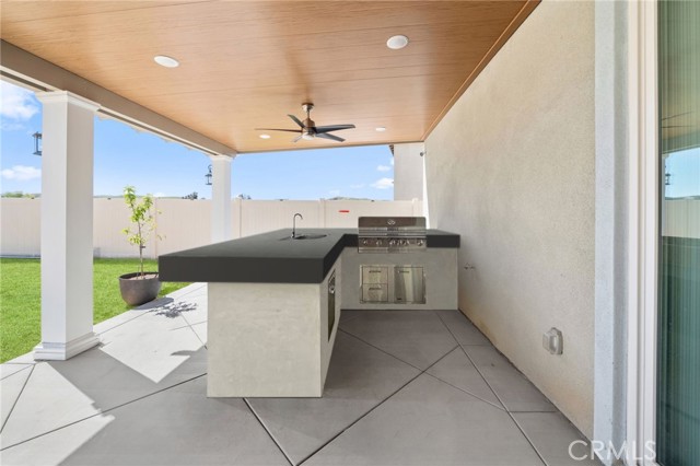 11638 Zoeller Street, Beaumont CA: https://media.crmls.org/medias/dbd7a9bd-5e0b-41a4-9ac9-ee514ff4a7ae.jpg