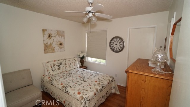 Detail Gallery Image 26 of 39 For 16519 Minnehaha, Granada Hills,  CA 91344 - 3 Beds | 2 Baths