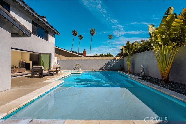 Detail Gallery Image 34 of 64 For 7830 E Ring, Long Beach,  CA 90808 - 4 Beds | 4 Baths