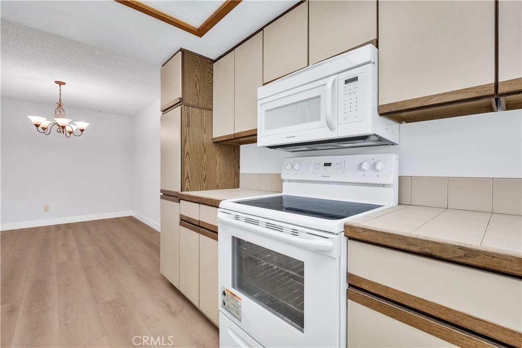 MLS #PV25249798 image #5