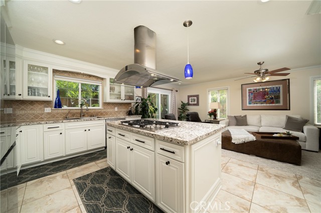 Detail Gallery Image 16 of 38 For 4 Raposa, Rancho Santa Margarita,  CA 92688 - 4 Beds | 3/1 Baths