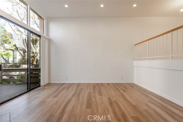 Detail Gallery Image 5 of 29 For 9000 Vanalden Ave #175,  Northridge,  CA 91324 - 2 Beds | 3 Baths