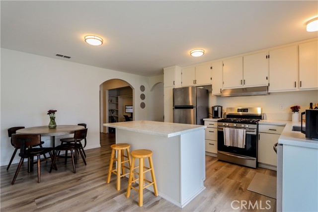 Detail Gallery Image 10 of 27 For 1250 S Brookhurst St #2063,  Anaheim,  CA 92804 - 3 Beds | 2 Baths