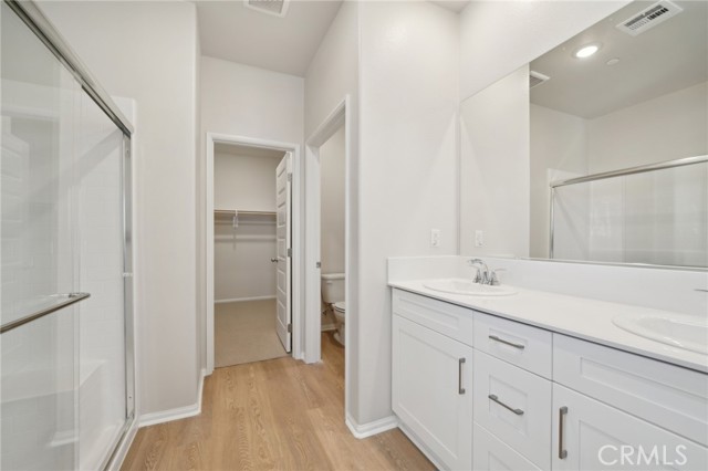 2132 Bergamot Street, Redlands CA: https://media.crmls.org/medias/dbdabed3-3db6-4512-b5c4-2c8c1cfc1010.jpg