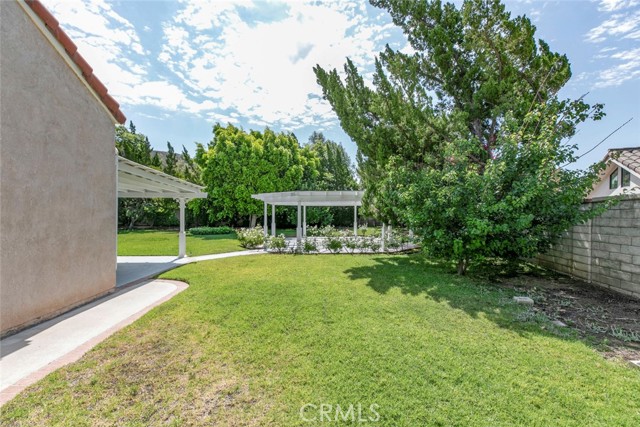 Detail Gallery Image 47 of 51 For 10928 Meseta Ave, Shadow Hills,  CA 91040 - 4 Beds | 3 Baths
