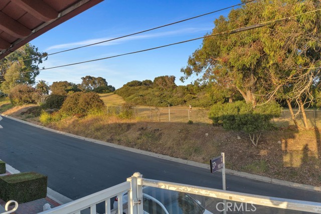 Detail Gallery Image 19 of 65 For 900 W 37th St, San Pedro,  CA 90731 - 3 Beds | 2 Baths