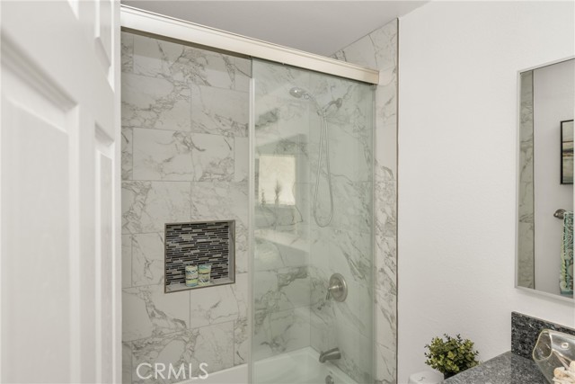 Detail Gallery Image 27 of 58 For 1200 Pacific Coast #306,  Huntington Beach,  CA 92648 - 2 Beds | 2 Baths