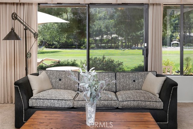 Detail Gallery Image 11 of 48 For 4119 Oak Island Ln, Fallbrook,  CA 92028 - 2 Beds | 2 Baths
