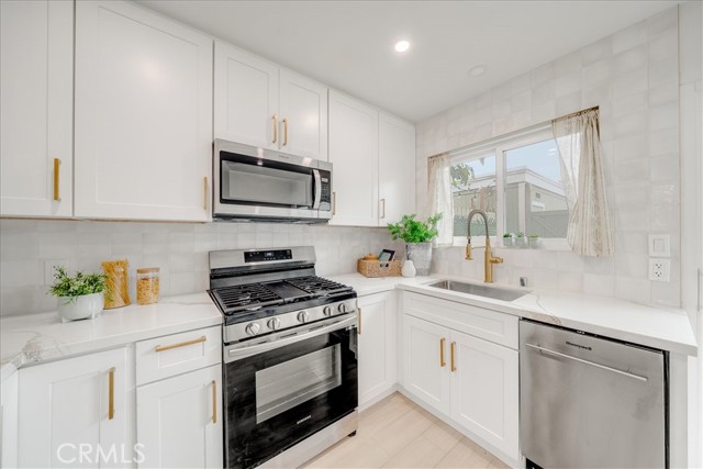 Detail Gallery Image 13 of 25 For 2525 Jefferson St #B,  Carlsbad,  CA 92008 - 2 Beds | 1/1 Baths