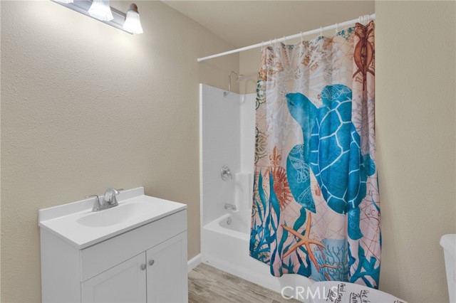 Detail Gallery Image 34 of 68 For 10298 Custer Ave, Lucerne Valley,  CA 92356 - 5 Beds | 2/1 Baths