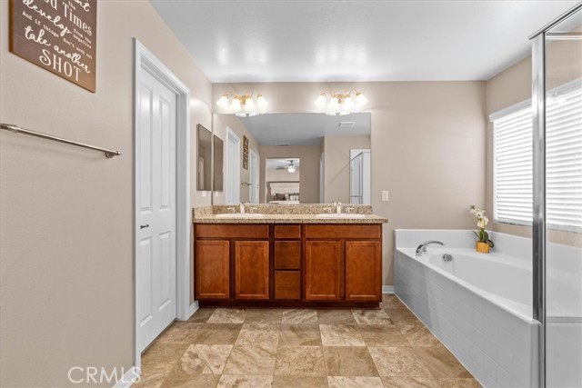Detail Gallery Image 11 of 39 For 17938 Caraway Ct, San Bernardino,  CA 92407 - 5 Beds | 4 Baths