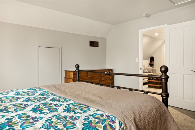 Detail Gallery Image 36 of 39 For 435 Riviera Dr, Lake Arrowhead,  CA 92352 - 3 Beds | 2/1 Baths