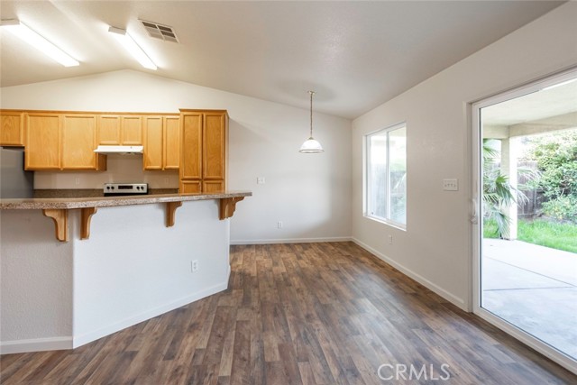 Detail Gallery Image 9 of 26 For 2476 N Drake Ave, Merced,  CA 95348 - 4 Beds | 2 Baths
