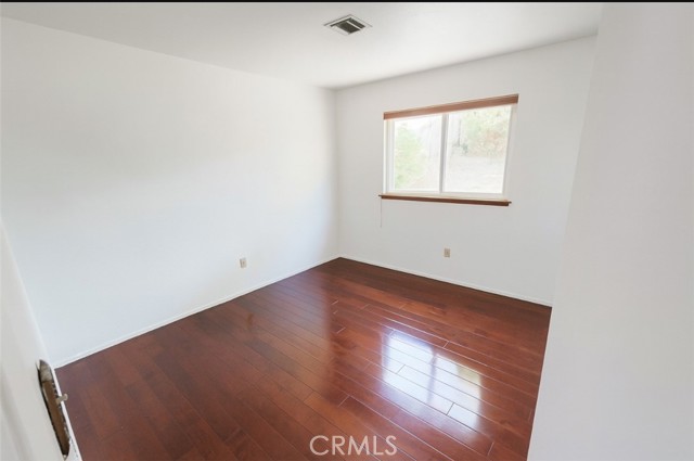 Detail Gallery Image 11 of 17 For 3279 Firtree Way, Paso Robles,  CA 93446 - 3 Beds | 2 Baths