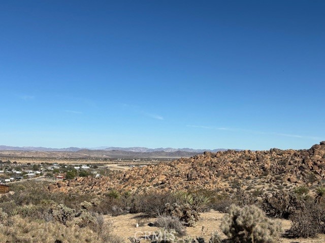 Detail Gallery Image 6 of 8 For 7085 Alturas Dr, Joshua Tree,  CA 92252 - – Beds | – Baths