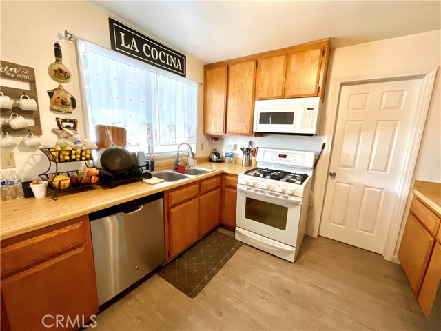 Detail Gallery Image 37 of 46 For 1078 W King St, Banning,  CA 92220 - 3 Beds | 2/1 Baths