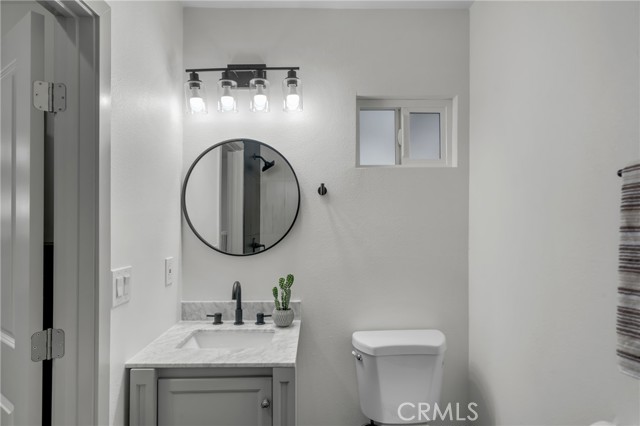 314 N Jackson Street, Santa Ana CA: https://media.crmls.org/medias/dbdff662-7395-4fa1-b1de-c0ea4f771bba.jpg