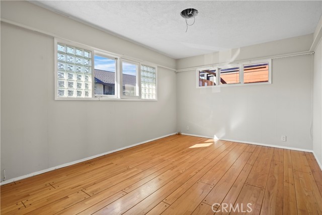 Detail Gallery Image 28 of 53 For 7027 Macapa, –,  CA 90068 - 2 Beds | 3 Baths