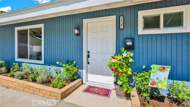18701 Piper Place, Yorba Linda CA: https://media.crmls.org/medias/dbe149c3-c6a8-45ab-8e6c-5a4974c43d85.jpg