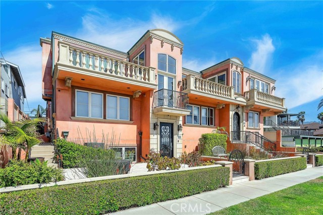 1724 Esplanade, Redondo Beach, California 90277, 3 Bedrooms Bedrooms, ,3 BathroomsBathrooms,Residential,Sold,Esplanade,SB23103083