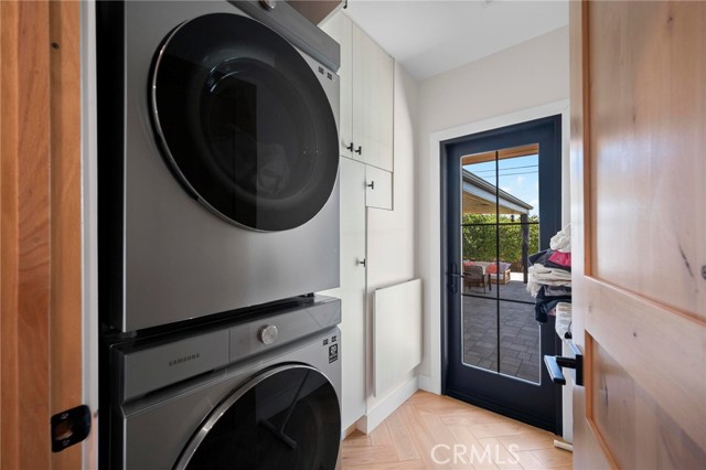 Detail Gallery Image 17 of 43 For 7911 Hillrose St, Sunland,  CA 91040 - 4 Beds | 3 Baths