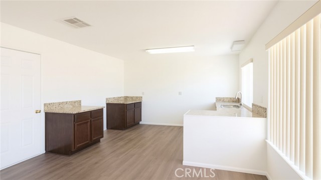 Detail Gallery Image 4 of 7 For 26558 Chambers Ave, Menifee,  CA 92586 - 2 Beds | 2 Baths