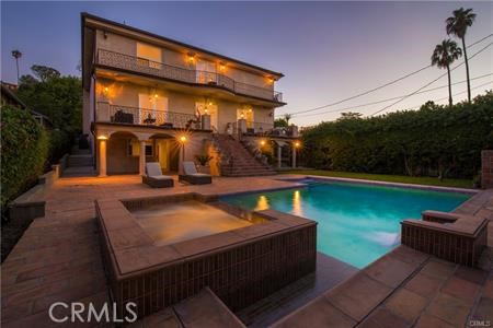 13045 Greenleaf Street, Studio City CA: https://media.crmls.org/medias/dbe20373-a9b6-4ca5-90e4-c3614abd2cb7.jpg