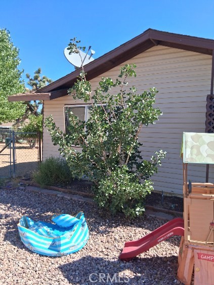 10706 Margie Place, Adelanto CA: https://media.crmls.org/medias/dbe211a4-a01b-46a8-86c1-7c812ed7df1d.jpg