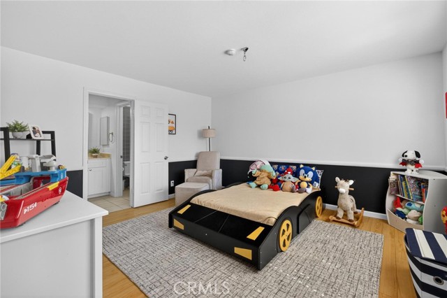 Detail Gallery Image 33 of 43 For 222 S Guadalupe Ave #1,  Redondo Beach,  CA 90277 - 4 Beds | 2/1 Baths