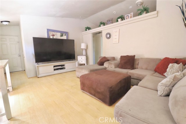 Detail Gallery Image 11 of 23 For 23790 Parkland Ave, Moreno Valley,  CA 92557 - 3 Beds | 2 Baths