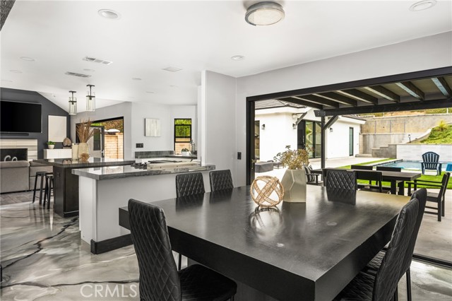 21290 Clear Haven Drive, Yorba Linda CA: https://media.crmls.org/medias/dbe43c7d-0e05-4018-802a-9434f899acaa.jpg