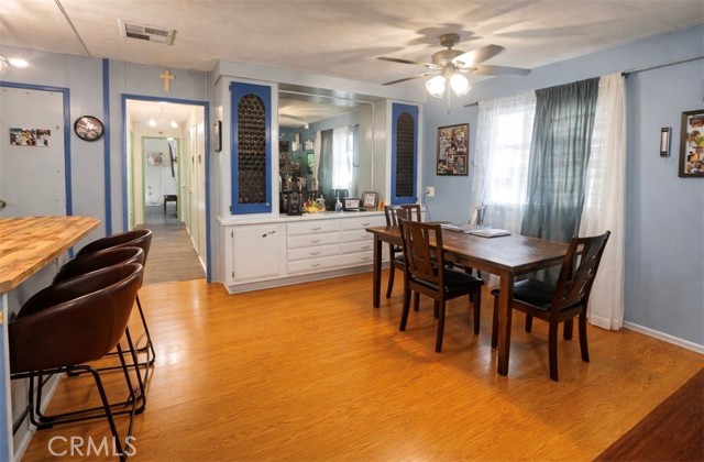 Detail Gallery Image 9 of 19 For 13870 Rodeo, Victorville,  CA 92395 - 2 Beds | 2 Baths