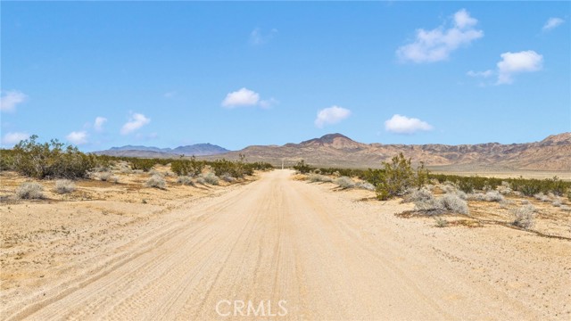 Detail Gallery Image 11 of 14 For 1 off Green Mine Rock Rd, Lucerne Valley,  CA 92356 - – Beds | – Baths