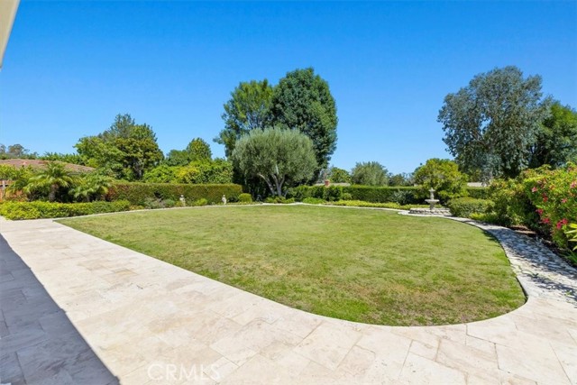 17 Pony Lane, Rolling Hills Estates, California 90274, 4 Bedrooms Bedrooms, ,3 BathroomsBathrooms,Residential,Sold,Pony,PV22150170
