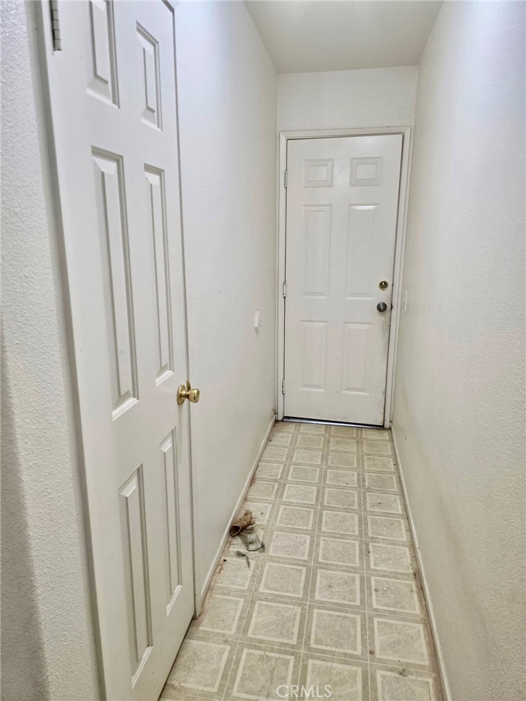 MLS #CV25216401 image #1