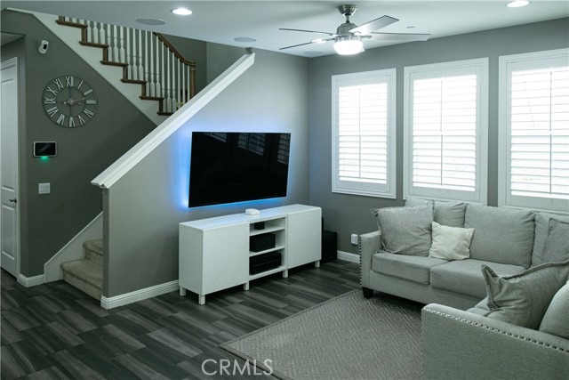 Detail Gallery Image 4 of 19 For 53 Bluebell, Lake Forest,  CA 92630 - 4 Beds | 3 Baths