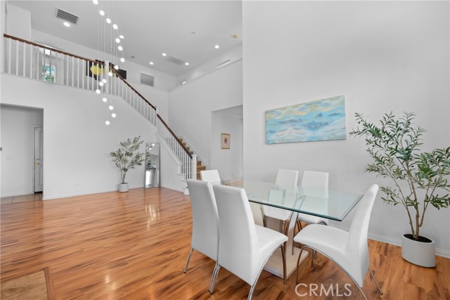 35424 Saddle Hill Road, Lake Elsinore CA: https://media.crmls.org/medias/dbe5b754-7412-4ea5-aaf9-df8905368a66.jpg